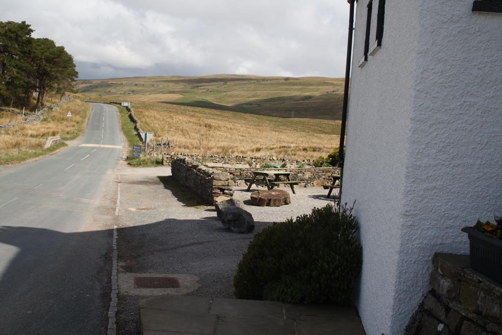 The Moorcock Inn Hawes Exterior foto
